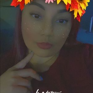 Meet your Posher, Lidia